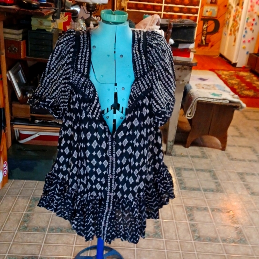 Free People small tunic